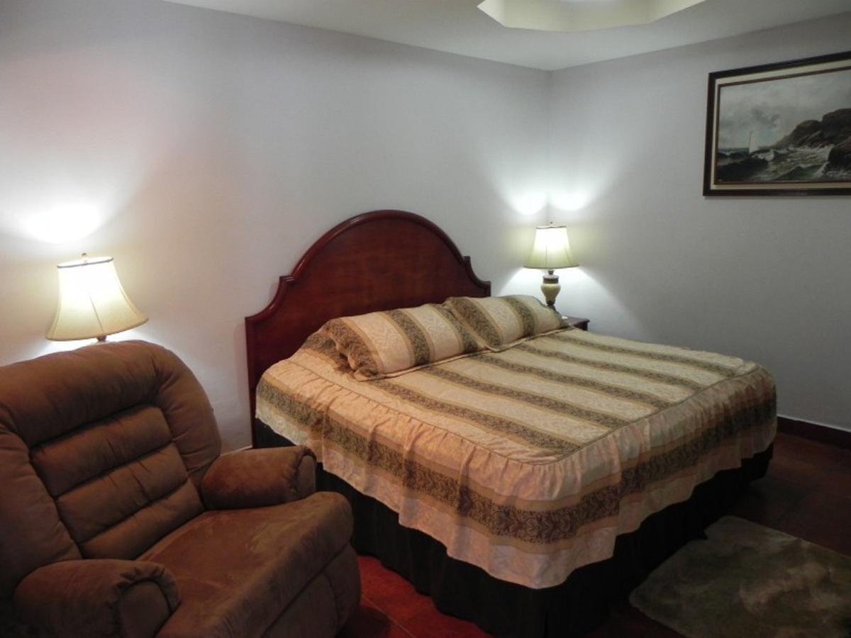 Hotel Puerto Libre Puerto Barrios Dış mekan fotoğraf
